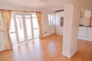 Photo 6- click for photo gallery